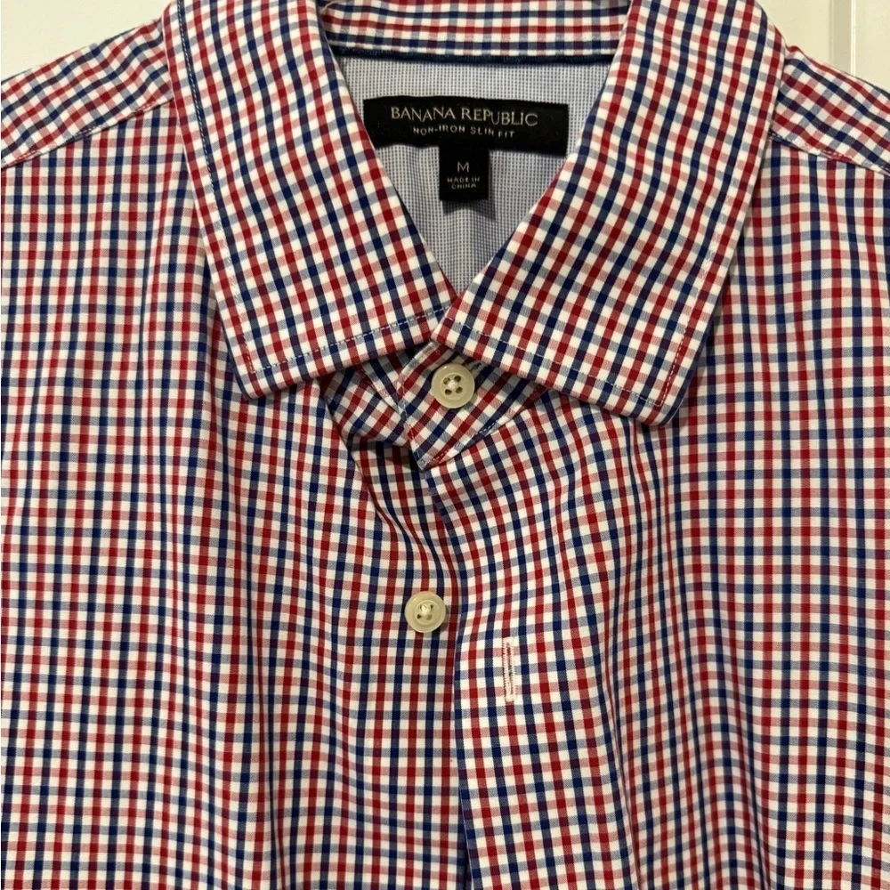 Banana Republic Men's Non-Iron Slim Fit Red and Blue Checkered Shirt